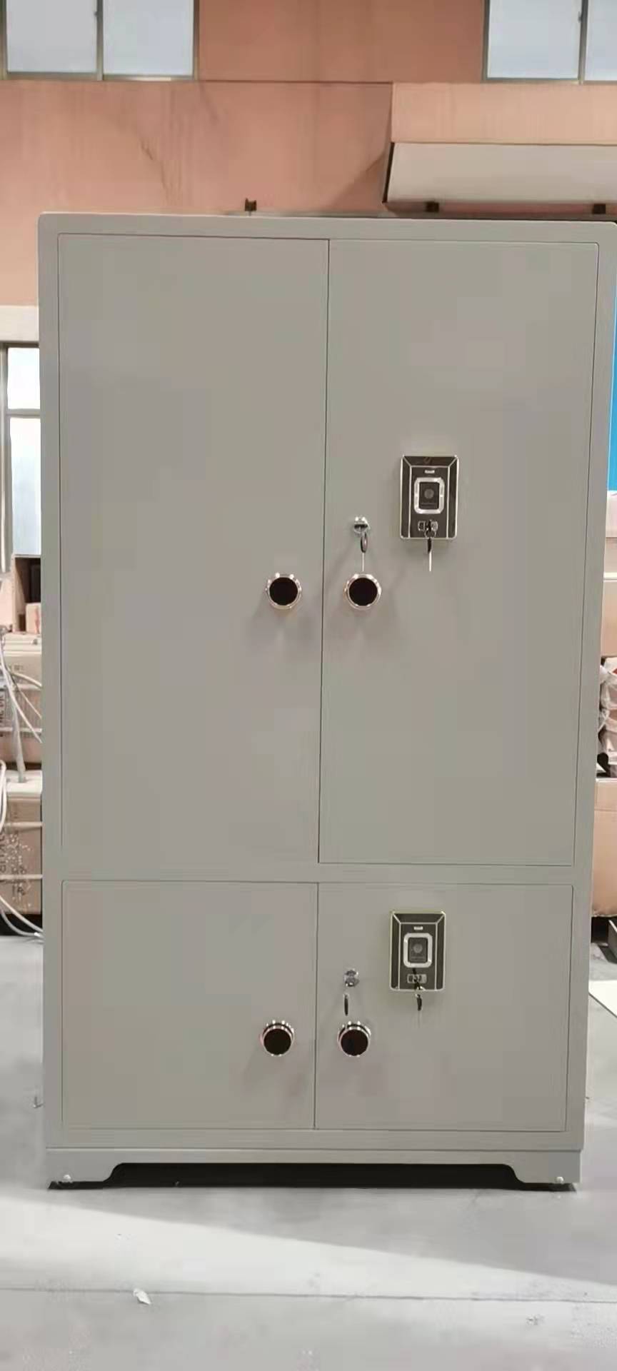 定做銀行專用大型保險（xiǎn）櫃